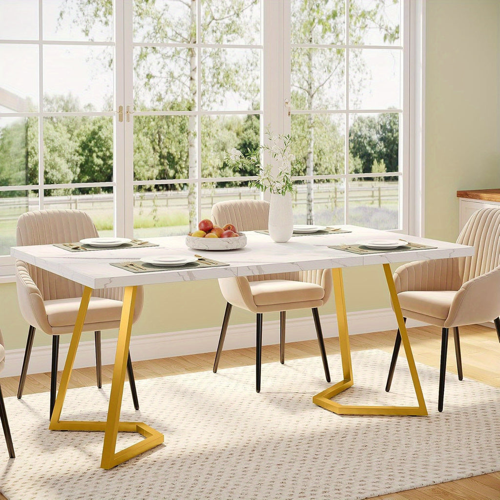 Table à manger rectangulaire moderne blanche et dorée de 55 pouces avec plateau en faux marbre, pieds métalliques robustes & patins ajustables - Surface résistante aux rayures de haute qualité, construction facilement nettoyable en bois ingénieré, design